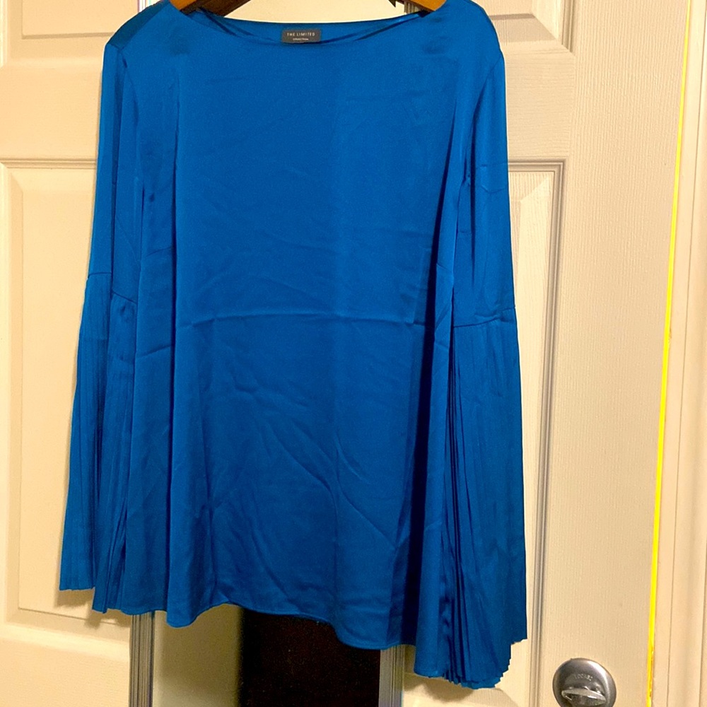NWT Bell Sleeve Dress Top from the Limited